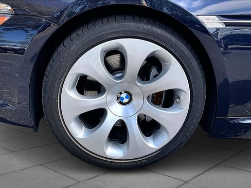 Used 2007 BMW 650i Convertible image 10