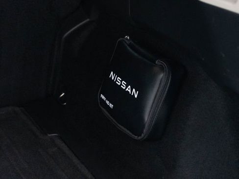 Used 2021 Nissan Rogue SV FWD image 10