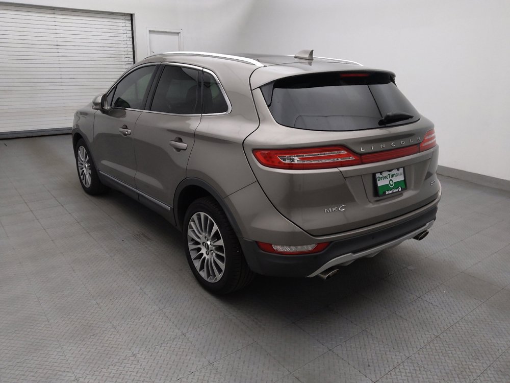 Used 2017 Lincoln MKC Reserve FWD image 5
