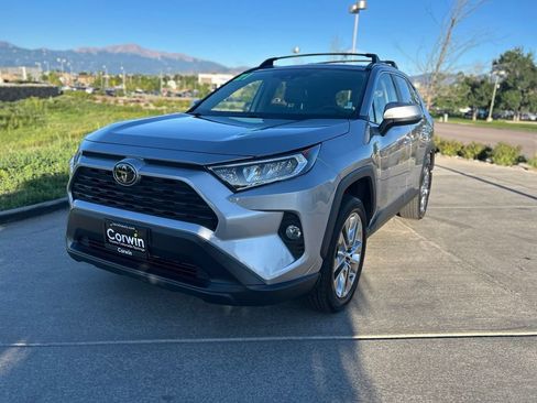 Used 2021 Toyota RAV4 XLE Premium AWD/4WD image 3