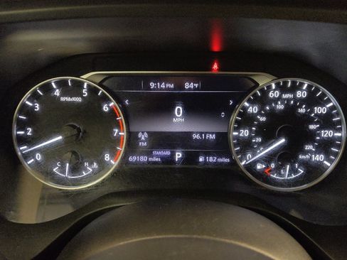 Used 2021 Nissan Rogue SL FWD image 23
