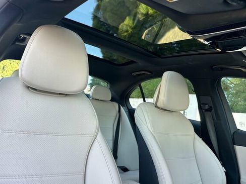 Certified 2023 Mercedes-Benz C 300 Sedan image 19