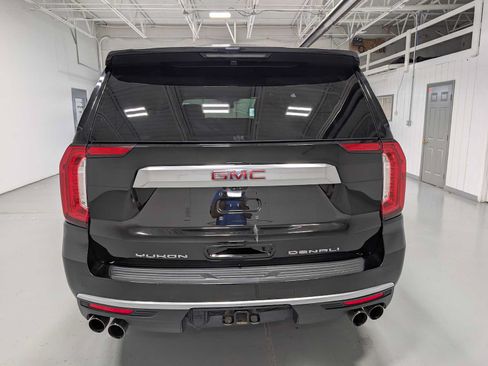 Used 2023 GMC Yukon XL Denali w/ Denali Reserve Package AWD/4WD image 9