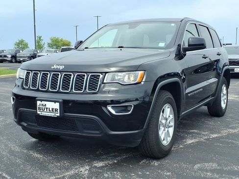 Used 2018 Jeep Grand Cherokee Laredo AWD/4WD image 1