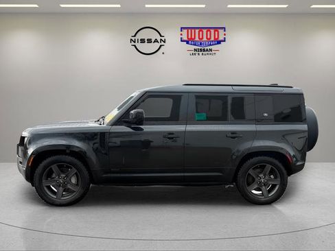 Used 2021 Land Rover Defender 110 X-Dynamic SE AWD/4WD image 5