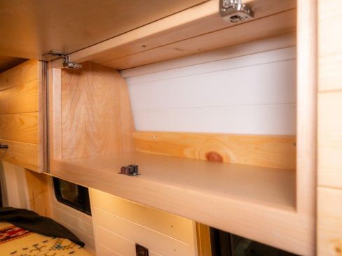 Used 2024 Mercedes-Benz Sprinter 2500 image 21