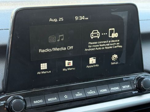 Used 2021 Kia Forte LXS FWD image 22