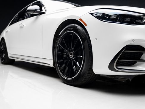 Used 2023 Mercedes-Benz S 500 4MATIC w/ AMG Line image 76