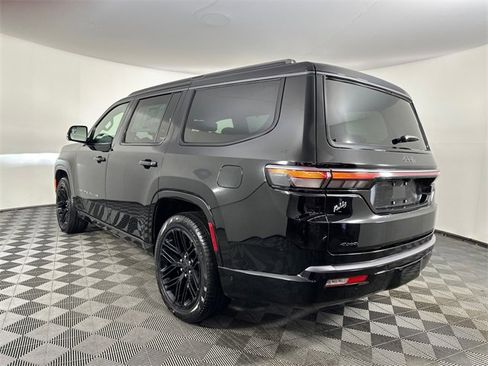 New 2026 Jeep Grand Wagoneer Limited image 4