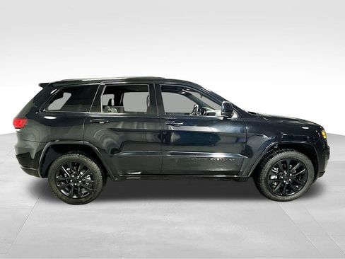 Used 2021 Jeep Grand Cherokee Laredo X AWD/4WD image 11