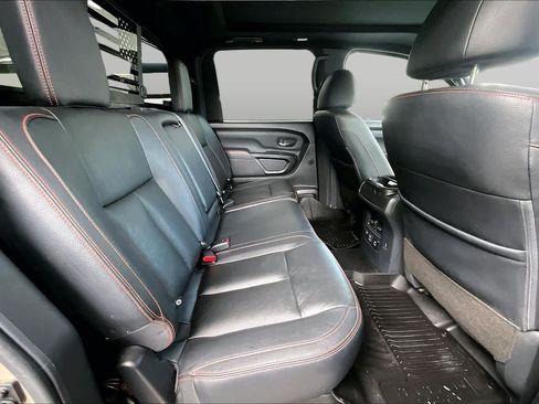 Used 2023 Nissan Titan PRO-4X w/ Pro-4x Convenience Package AWD/4WD image 20