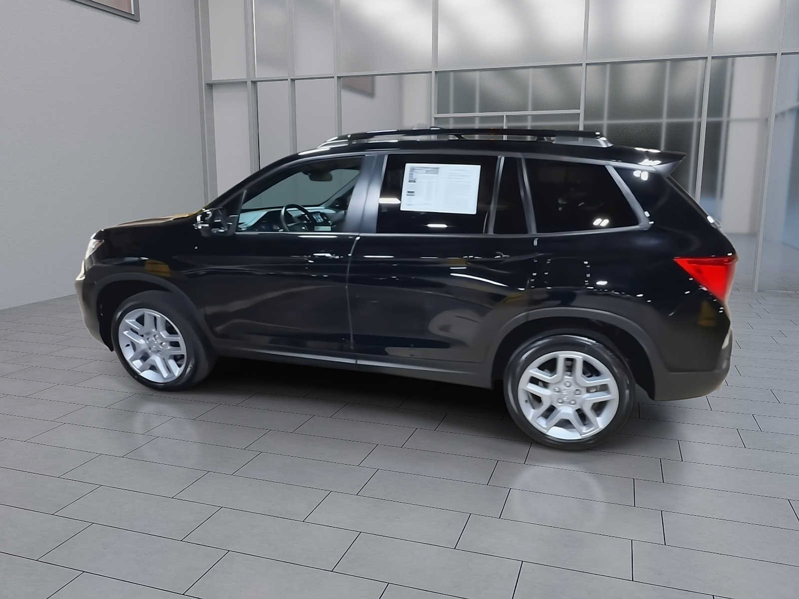Used 2024 Honda Passport EX-L image 6
