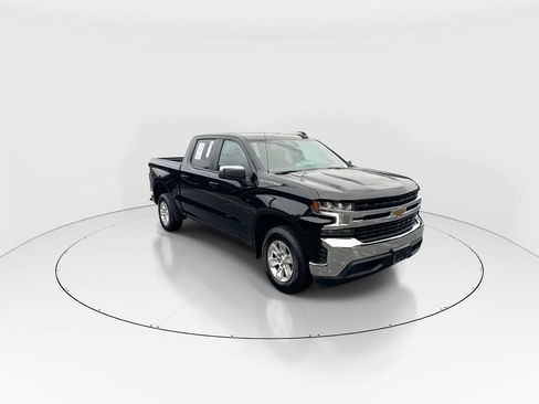 Used 2022 Chevrolet Silverado 1500 LT RWD image 2