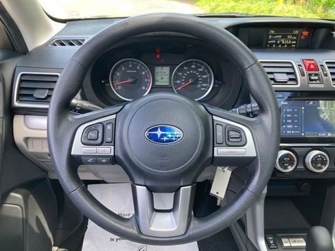 Used 2018 Subaru Forester 2.5i Premium w/ All-Weather Package AWD/4WD image 21