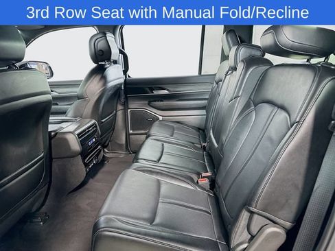 Used 2024 Jeep Wagoneer Series II w/ Flexible Seating Group AWD/4WD image 23
