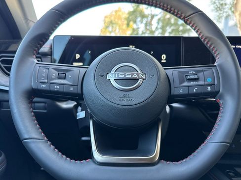 New 2026 Nissan Kicks SR w/ Cold Weather Package image 20