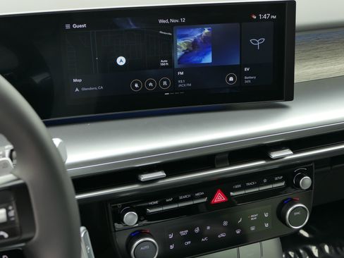 New 2026 Hyundai Ioniq 9 Limited AWD/4WD image 13