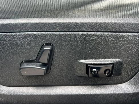 Used 2015 RAM 1500 Big Horn AWD/4WD image 19