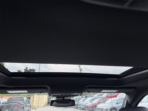 Used 2023 Chevrolet Silverado 1500 High Country w/ High Country Premium Package image 20