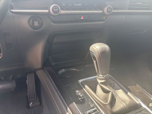 Used 2025 MAZDA CX-30 AWD 2.5 S w/ Select Sport Pkg image 39
