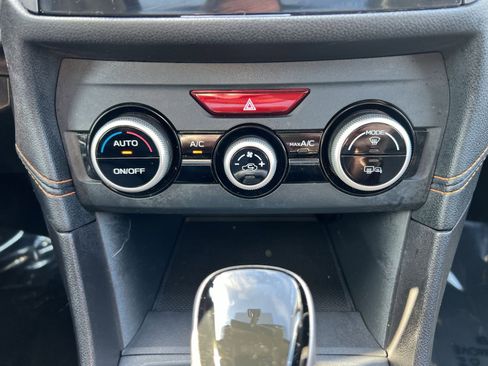 Used 2018 Subaru Crosstrek 2.0i Limited image 21