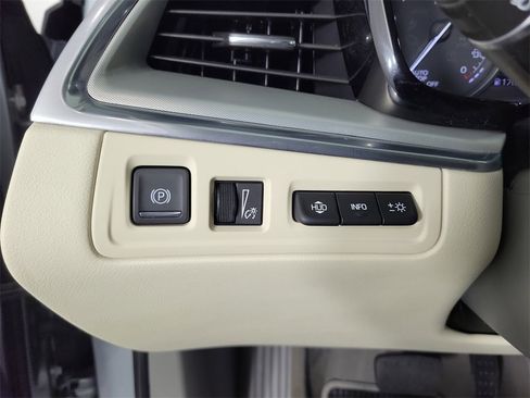 Certified 2023 Cadillac XT5 Premium Luxury w/ Technology Package image 34