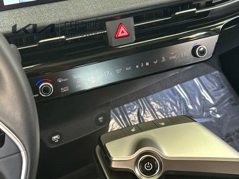 Certified 2024 Kia EV6 Light RWD image 22