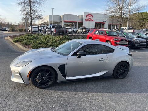 Used 2022 Toyota GR86 Premium w/ ALL Weather Mat Package (TMS) image 1