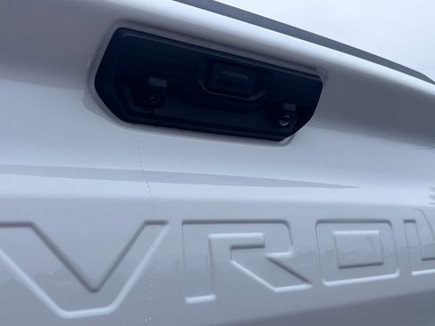 New 2026 Chevrolet Silverado 1500 LT image 9