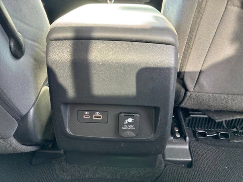 Certified 2022 Nissan Frontier SV AWD/4WD image 22