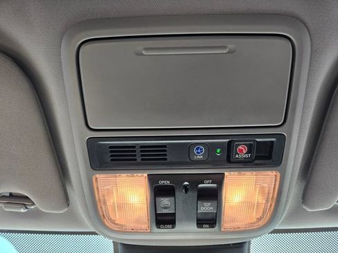 Used 2023 Honda Odyssey Touring image 27