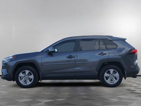 Used 2025 Toyota RAV4 XLE w/ Weather Package AWD/4WD image 7