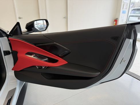 Used 2023 Chevrolet Corvette Stingray Preferred Conv w/ Z51 Performance Package image 38