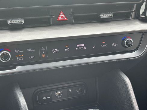 Certified 2023 Kia Sportage EX FWD image 29