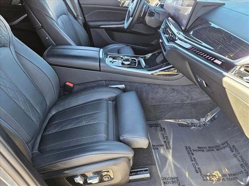 Used 2024 BMW X7 M60i w/ Executive Package image 20