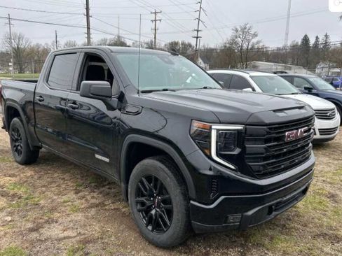 Used 2023 GMC Sierra 1500 Elevation image 2