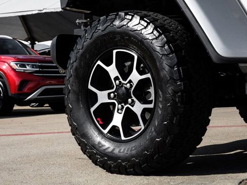 Used 2020 Jeep Wrangler Unlimited Rubicon image 55