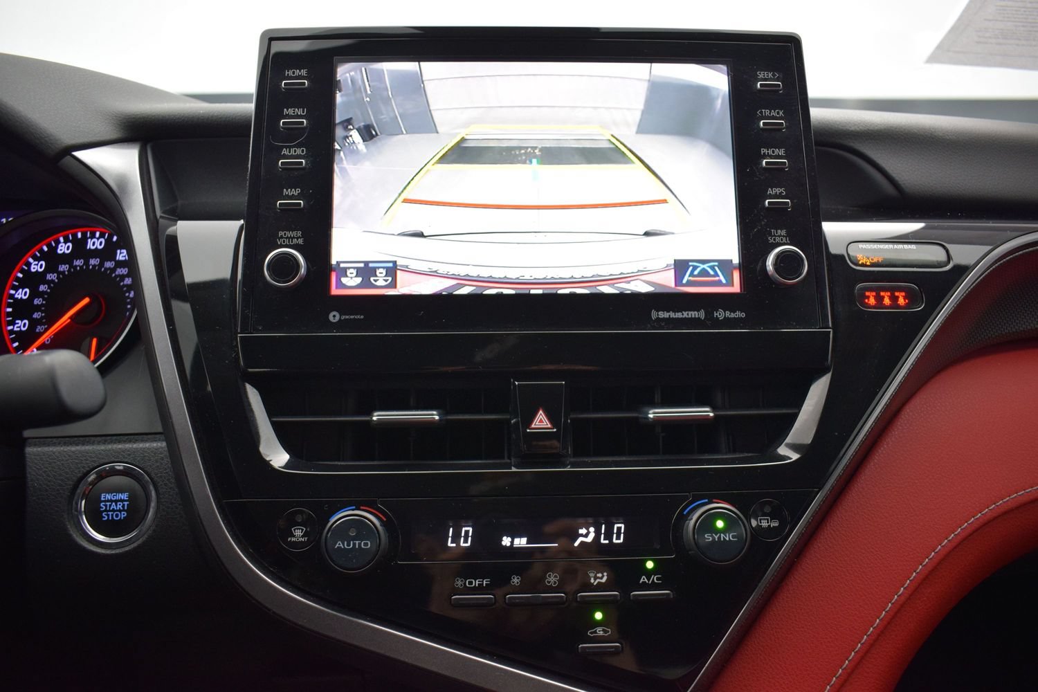 Used 2023 Toyota Camry XSE FWD image 17