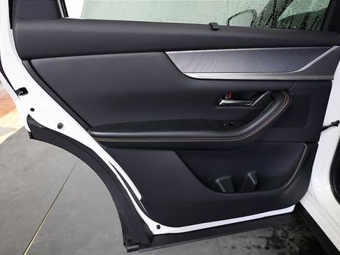 New 2026 MAZDA CX-90 Plug-In Hybrid w/ Preferred image 16