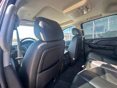 Used 2008 Chevrolet Avalanche LT image 13