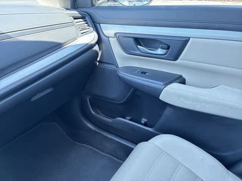 Used 2020 Honda CR-V LX image 31
