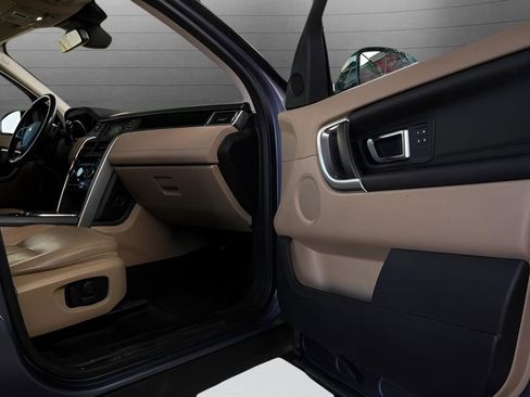 Used 2019 Land Rover Discovery Sport HSE image 50