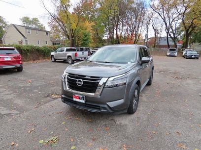 Used 2022 Nissan Pathfinder S