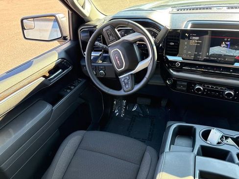 Used 2025 GMC Sierra 1500 Elevation image 20