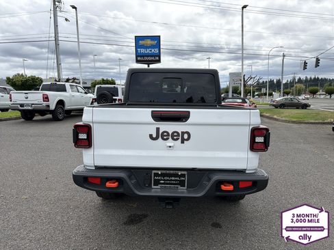 Used 2026 Jeep Gladiator Mojave AWD/4WD image 4