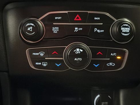 Used 2016 Dodge Charger R/T Scat Pack w/ Beats Audio Group image 28