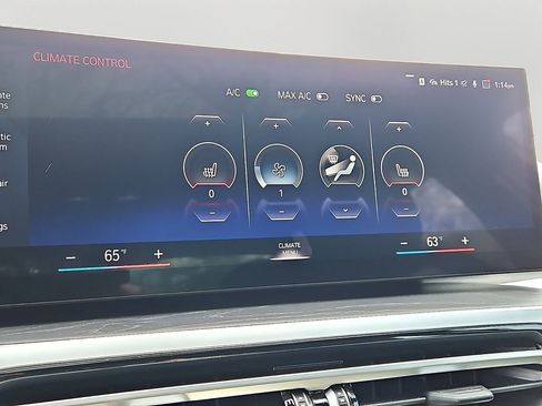 Certified 2023 BMW 330i xDrive Sedan w/ Driving Assistance Package image 18