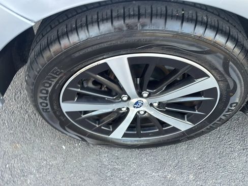 Used 2019 Subaru Impreza 2.0i Premium image 27