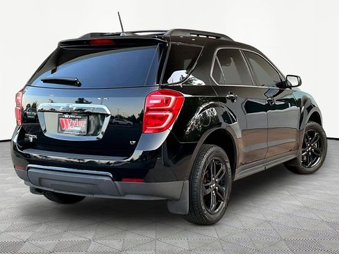 Used 2017 Chevrolet Equinox LT w/ Midnight Edition FWD image 6