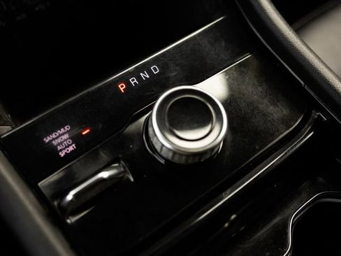 Used 2021 Jeep Grand Cherokee L Limited image 19